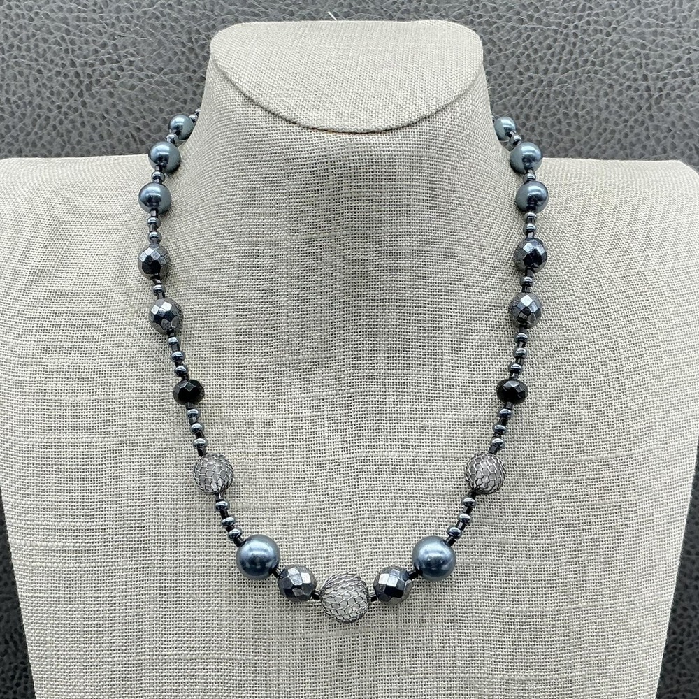 Cookie Lee Necklace Silver Tone Beaded Gray Pearl Statement 16 In Womens Jewelry